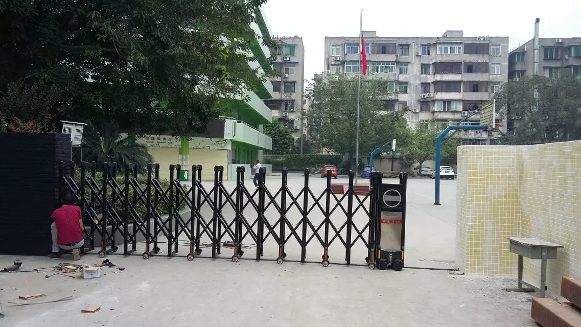 涡阳县涡阳县深圳市伸缩门